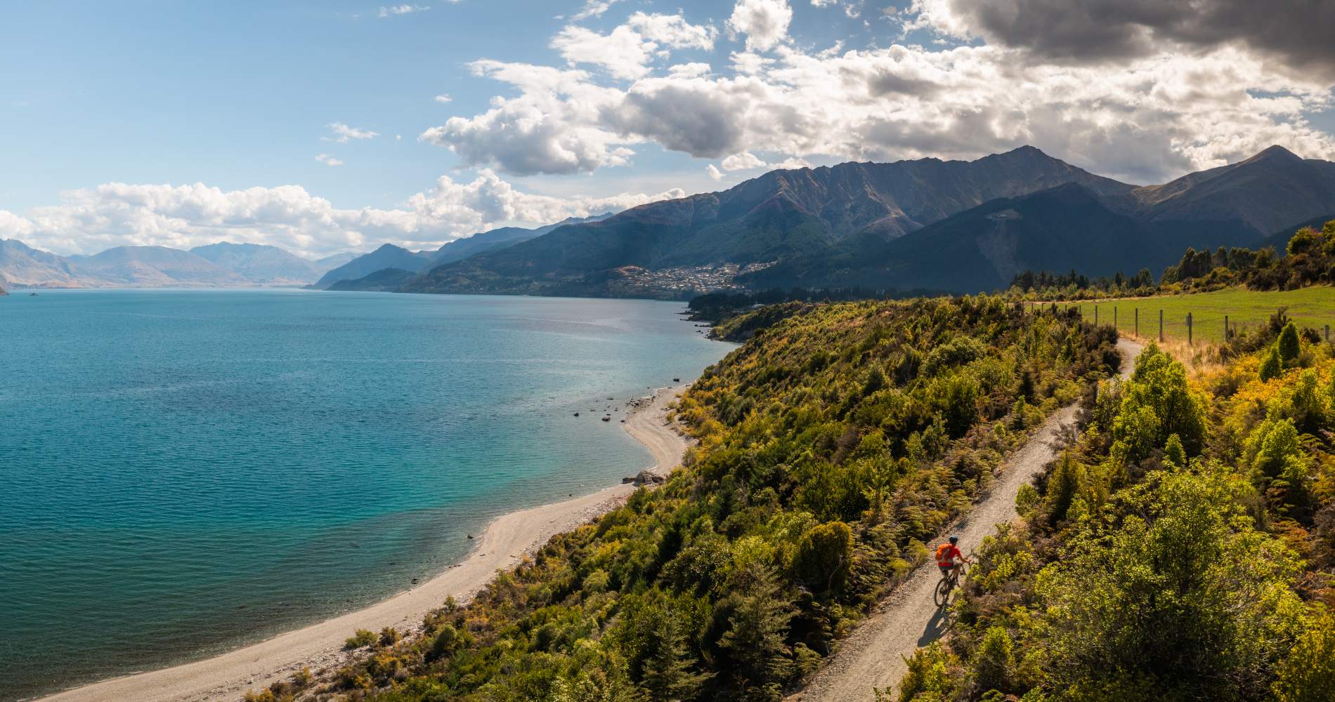 Explore Queenstown by Bike on the Queenstown Trail. Otago Trail Hub